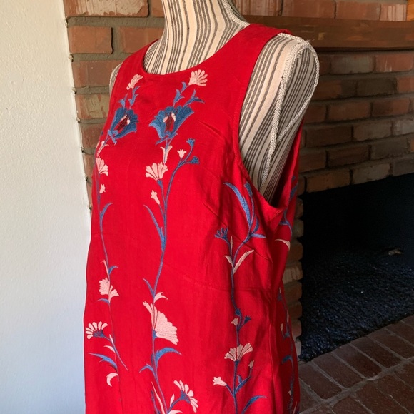 Anthropologie Akemi + Kin Lila Floral Embroidered Sleeveless Dress in Red Sz M - Picture 8 of 11